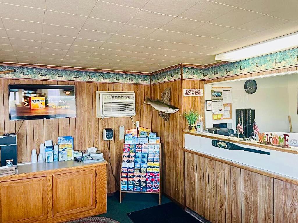 Sage N Sand Motel Moses Lake Extérieur photo