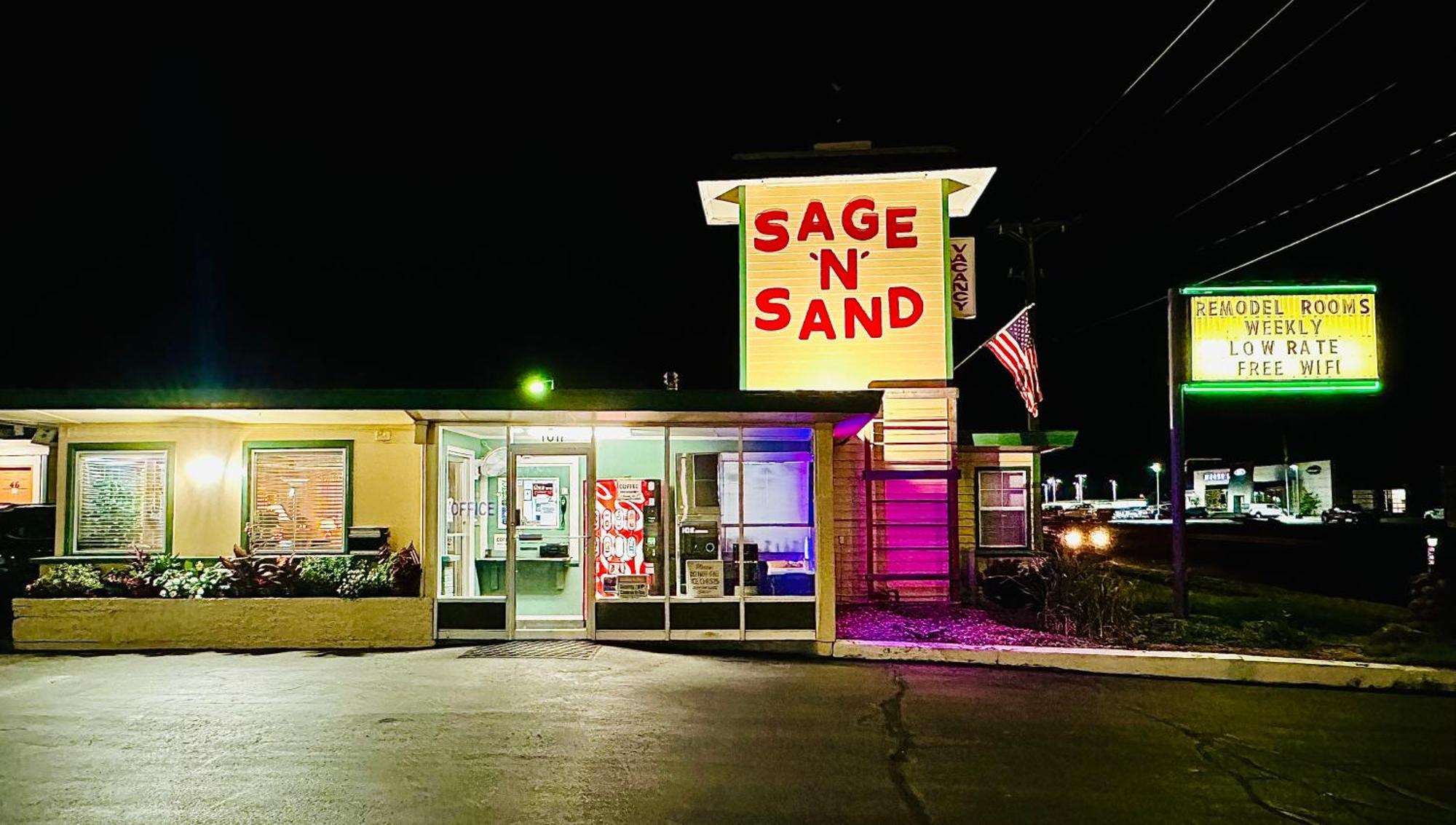 Sage N Sand Motel Moses Lake Extérieur photo
